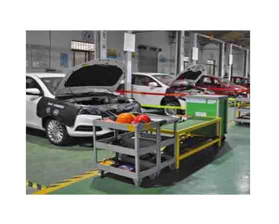 針對新能源汽車建造實訓(xùn)基地的原因：推動行業(yè)發(fā)展的新動能